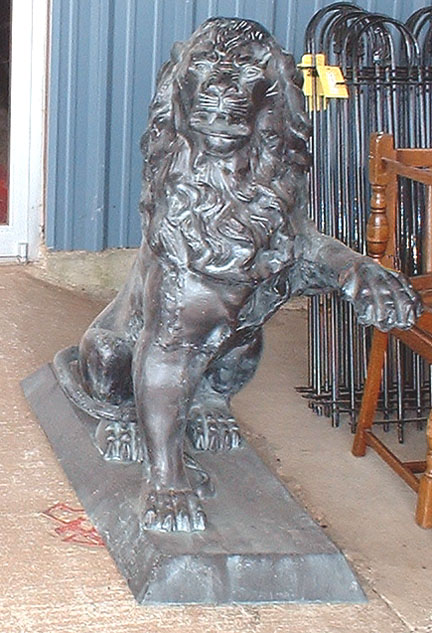Lifesize Lion Statue