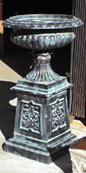 Florentine Urn with pedestal